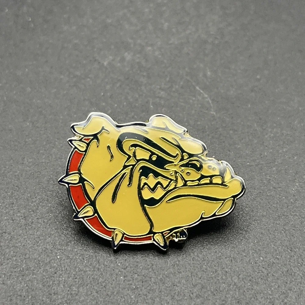 NCAA University Of Georgia Bulldogs Mascot Football Hat Lapel Pin‎
